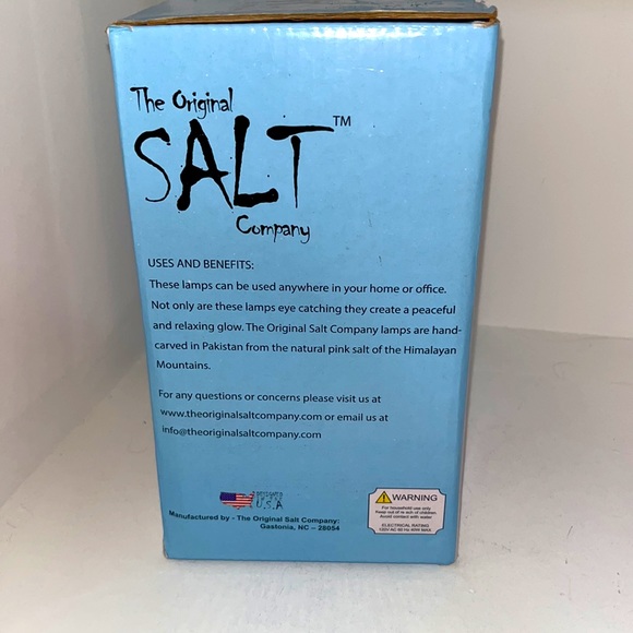 Himalayan Salt Lamp - Picture 4 of 5